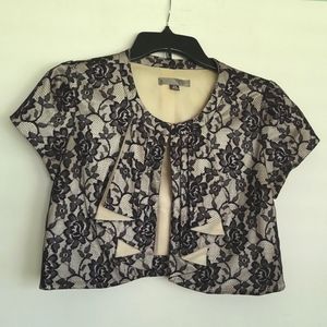 VTG Style Crop Bolero Tan/Black Lace Rose Design with Cap Sleeves Sz S/P